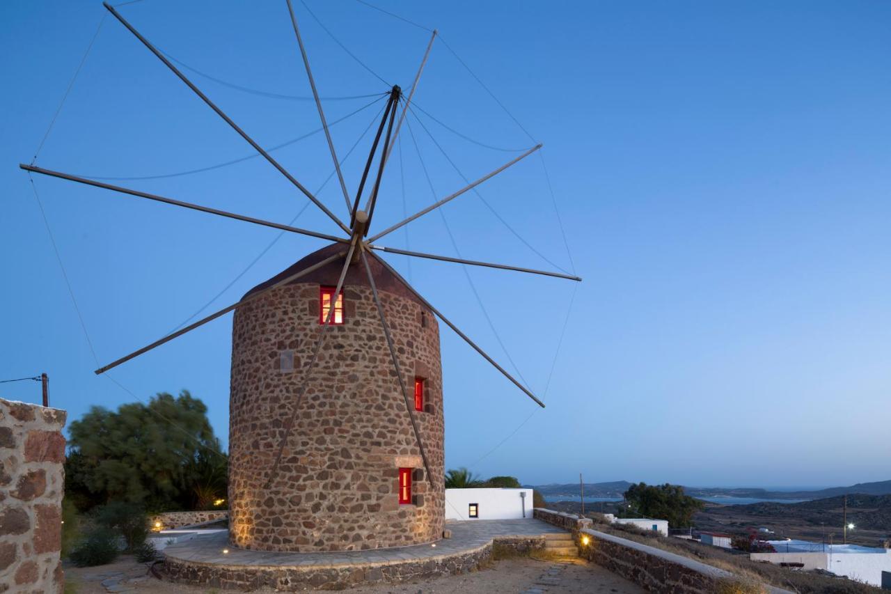 Marketos Windmill And Houses Trypití Eksteriør billede